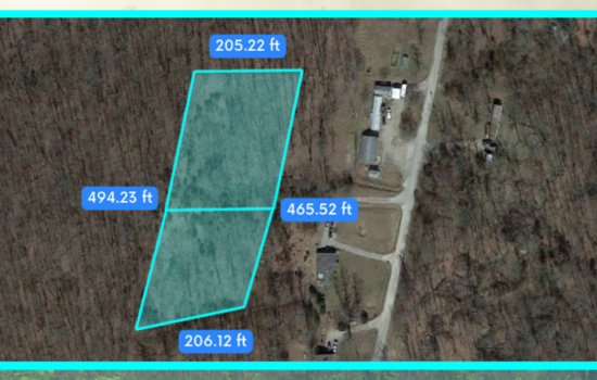 Build a house / tiny home or a mobile home on this spacious wooded lot in Adams county! Quiet and secluded but only a few min drive from all the things you’ll need!